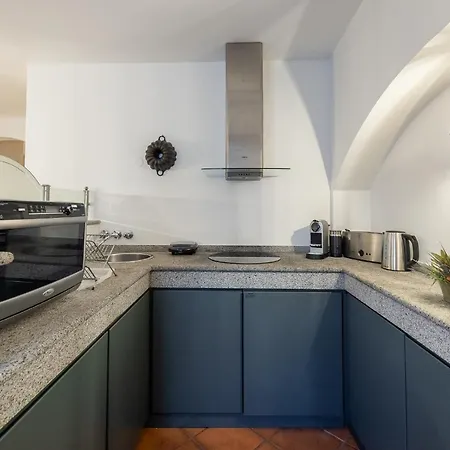 Unique Experience - Charles Bridge Apartment Prague